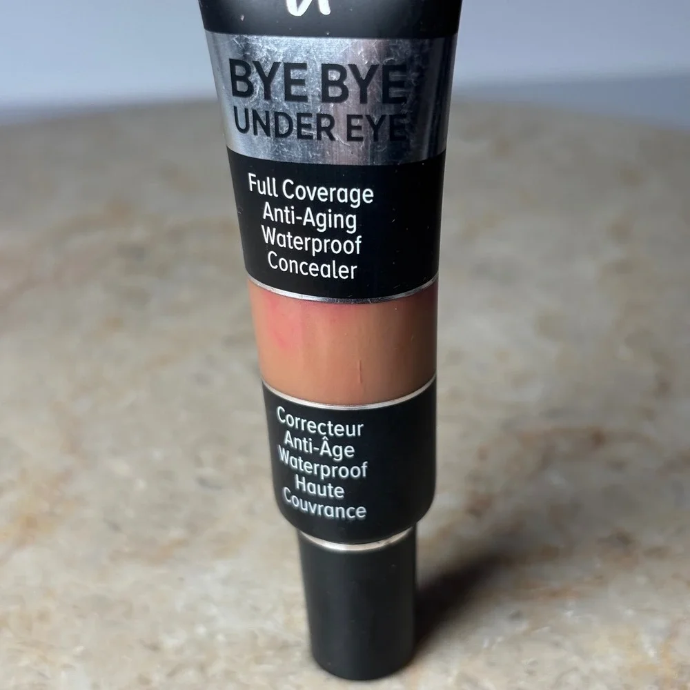 IT Cosmetics Bye Bye Under Eye Full‎ Coverage Waterproof Concealer 40.5 Deep C